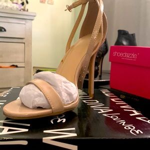 Wild diva lounge nude Adele heels